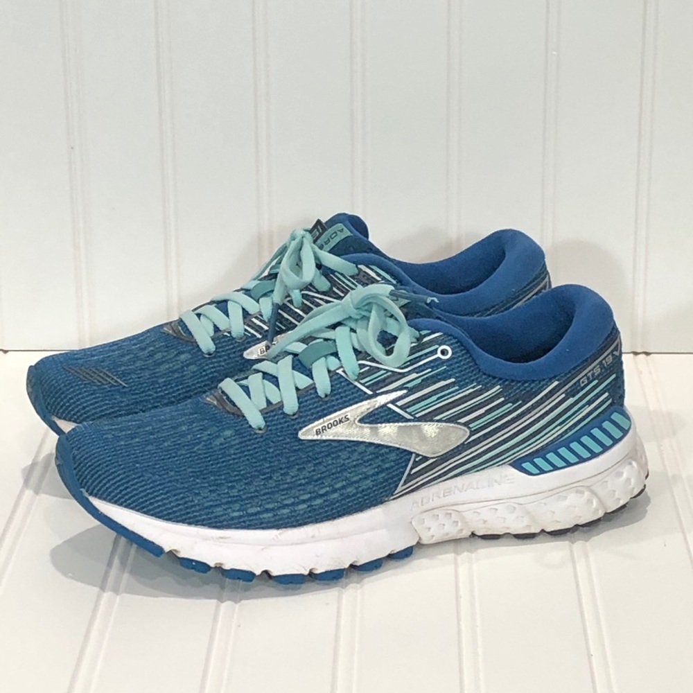 Brooks Adrenaline 19 Running Shoes